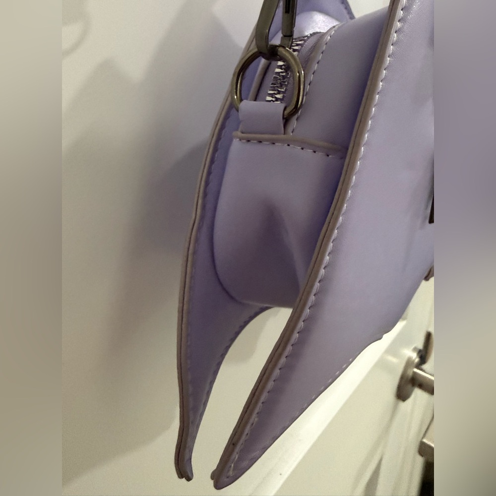 No Brand bright lavender bat / spiderweb purse w/ adjustable strap - Picture 15 of 16